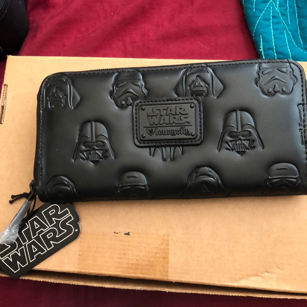Darth Vader wallet Loungefly NWT